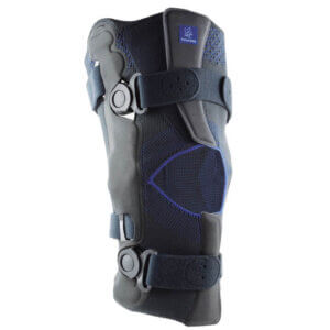 Genu Ligaflex® has anterior wrap closure and hyper-flexible knitted areas. Semi-round straps and integrated anti-slip silicon.